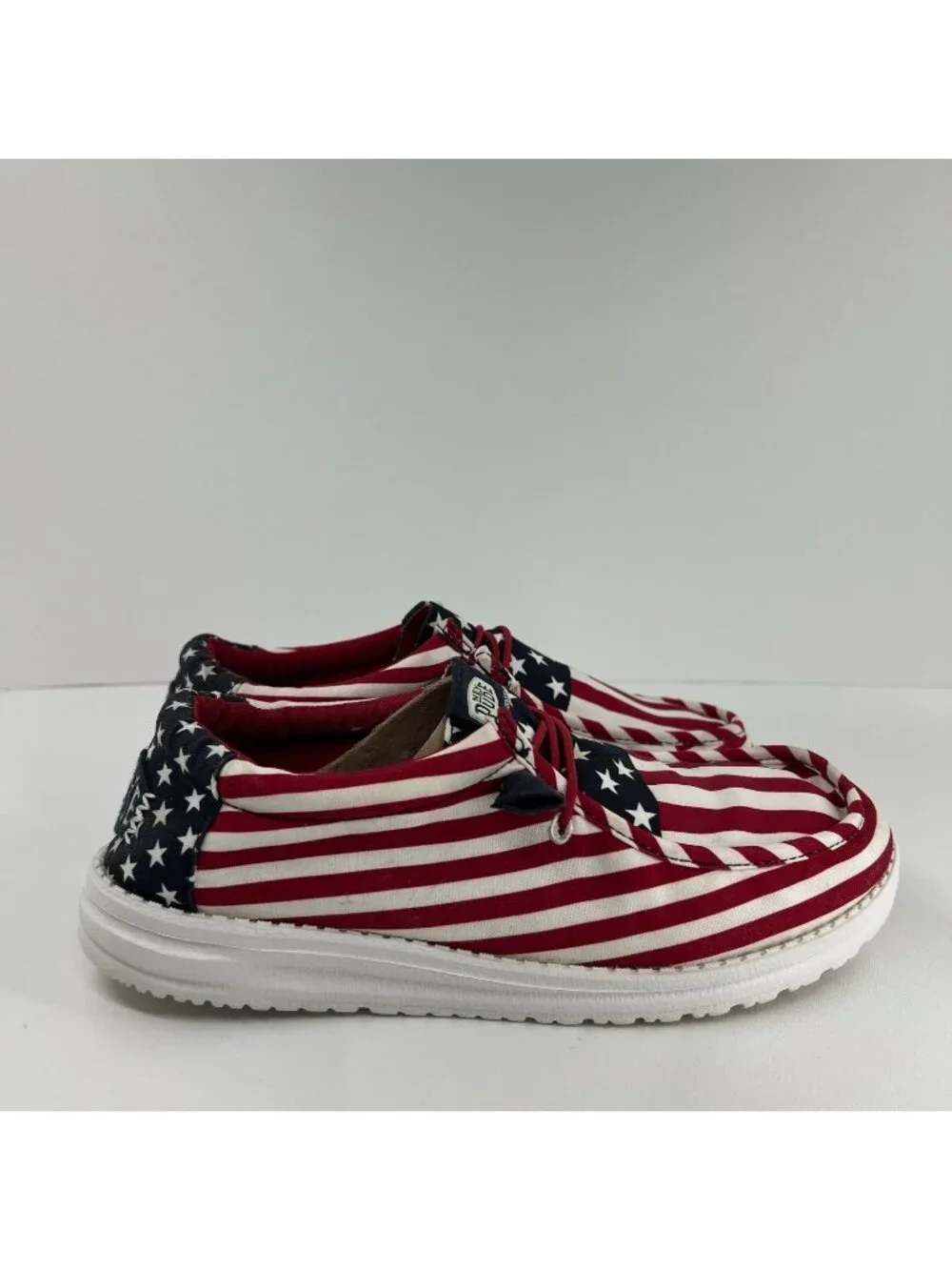 Hey Dude Wally Americana Slip On Canvas Shoes Mens 8 American Flag Mocassin Red
